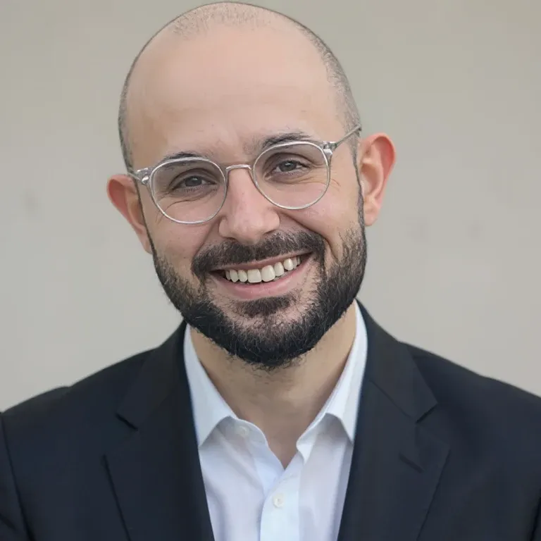 Aarón Ferrer — retrato